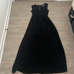 Long Black dress
